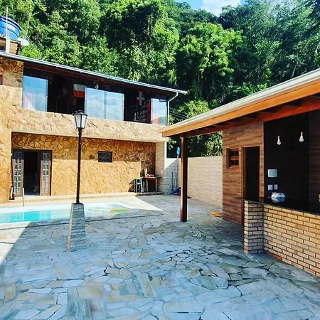 Kingston Ubatuba-3